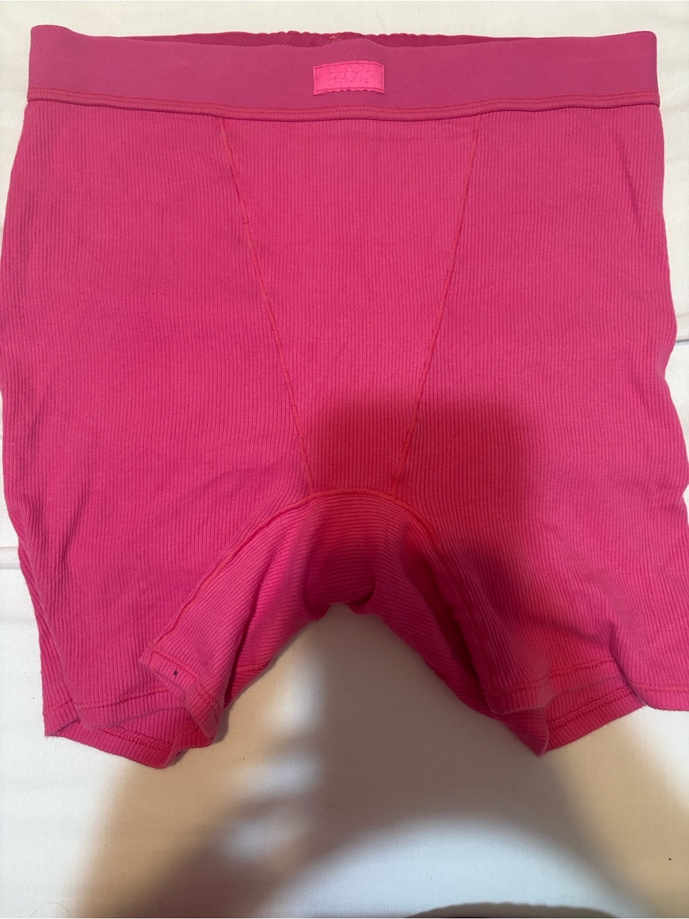 Skims Women’s (boxer) shorts.